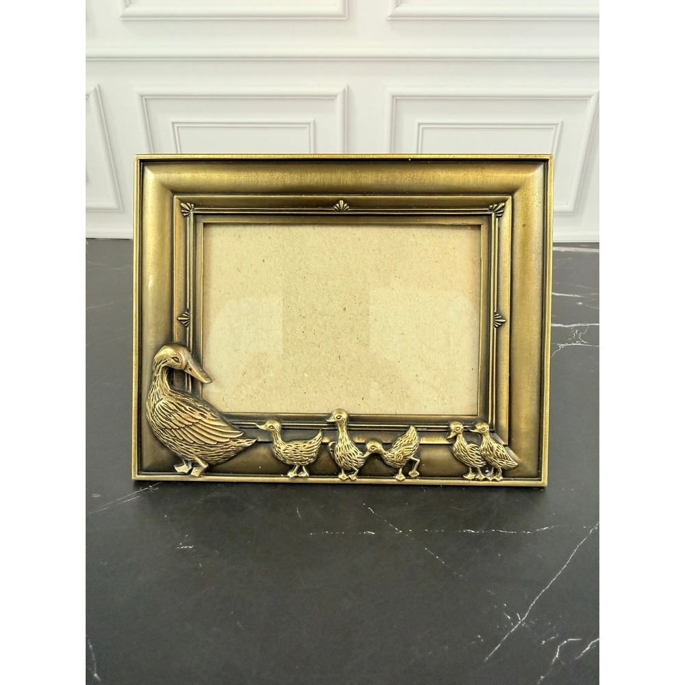 Vintage Brass Carr Brand Duck Duckling 3 1/2 X 5 Standing Photo Frame EUC!